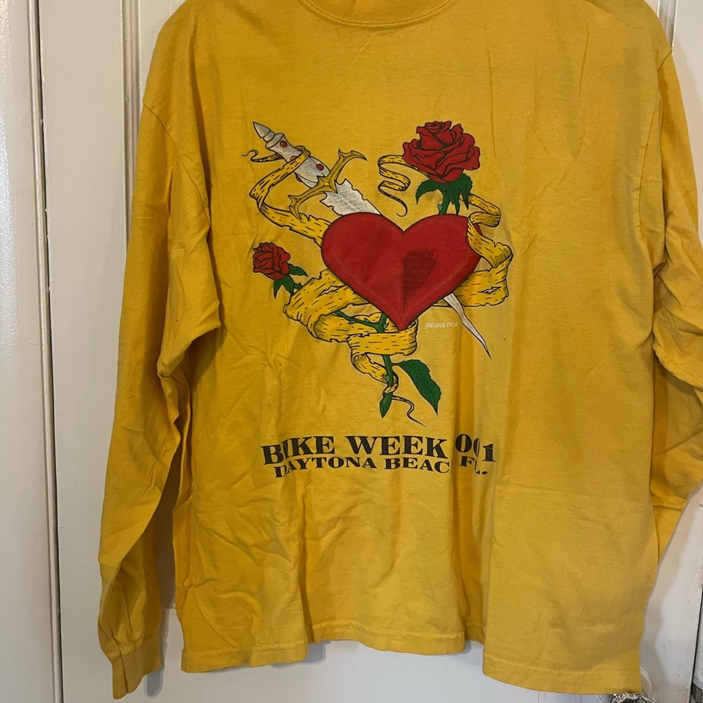 Daytona Bike Week 2001 Yellow Long Sleeve Graphic Tee